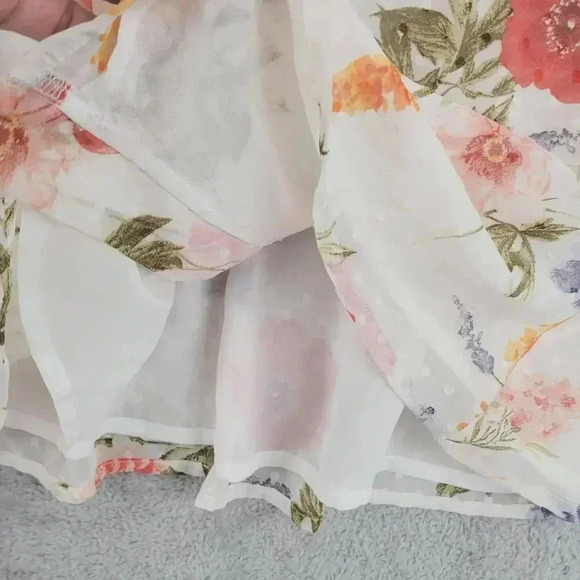 Ellison Women's M Floral Blouse V-neck Short Flutter Sleeves   29PT - Picture 6 of 7